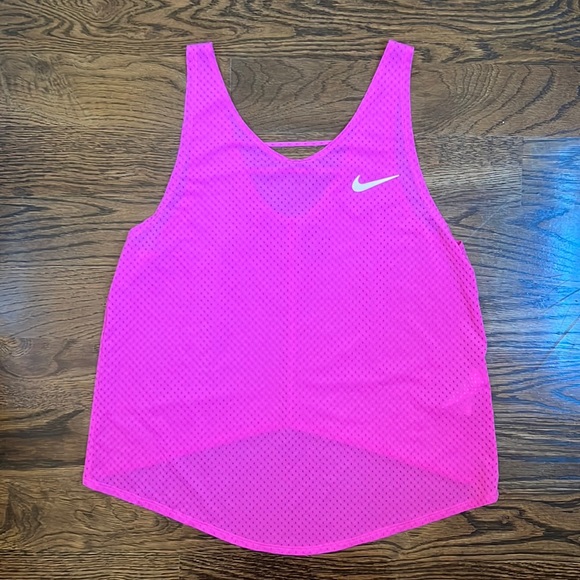 Nike Dri Fit Hot Pink Tank Top Size Small - Picture 1 of 4